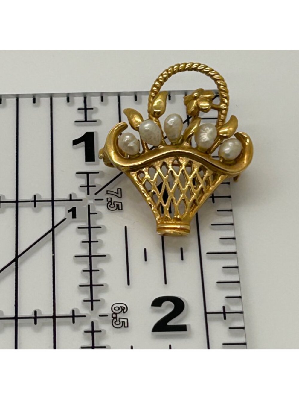 Vintage Gold-Tone Flower Basket Brooch Freshwater Pearl Filigree Retro Floral - Picture 10 of 10